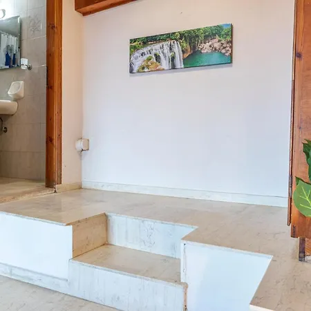 Seaside Escape Studio - Perfect Location Messíni