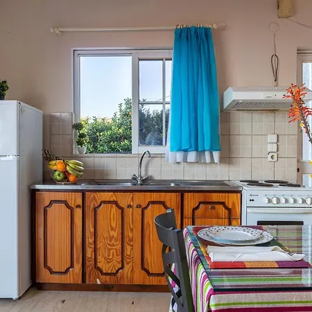 Seaside Escape Studio - Perfect Location شقة
