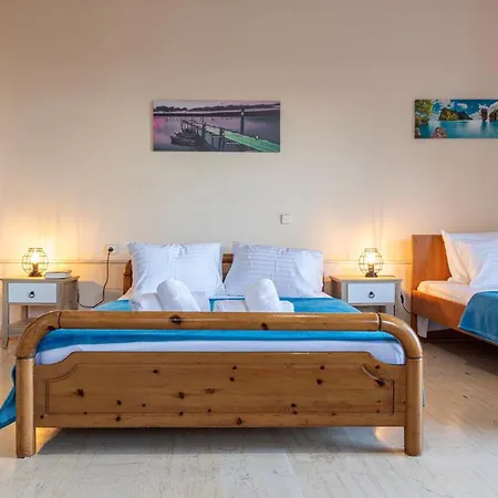 Seaside Escape Studio - Perfect Location * Messíni