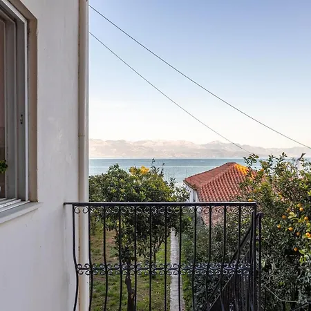Seaside Escape Studio - Perfect Location Messíni